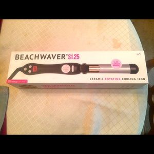 Beachwaver 1.25 ceramic curling iron.